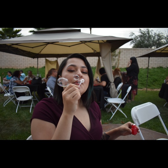 Meet your posher - Picture 5 of 5